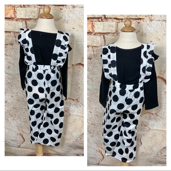 ❌•NWT White Polka Dot 2 Piece Ruffle Bib Set - Picture 3 of 11